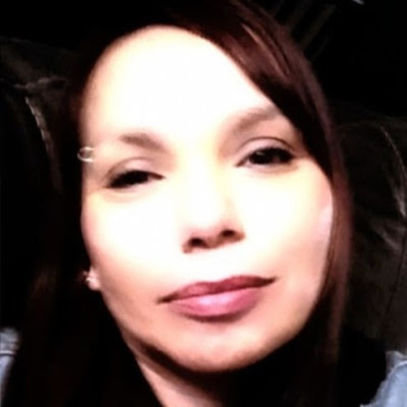 Meet your Posher, Chelsey - Picture 1 of 1